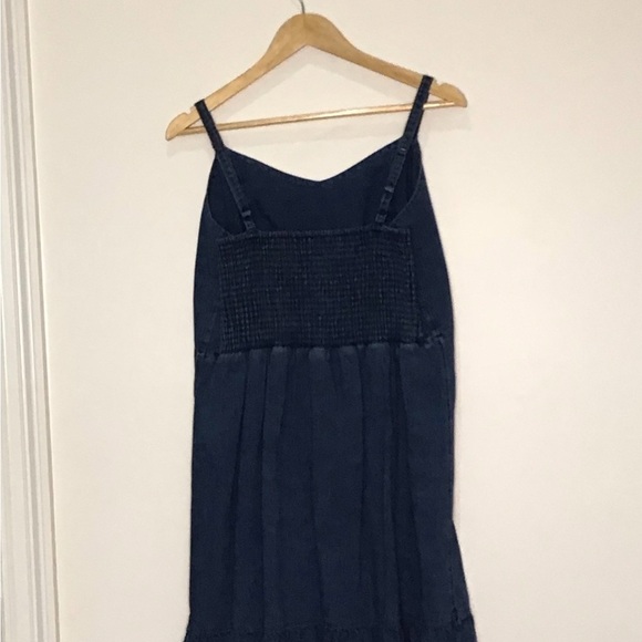 Old Navy Blue Denim Spaghetti Strap Sheath Mini Dress Ruffled Hem Women’s Size L - Picture 3 of 4